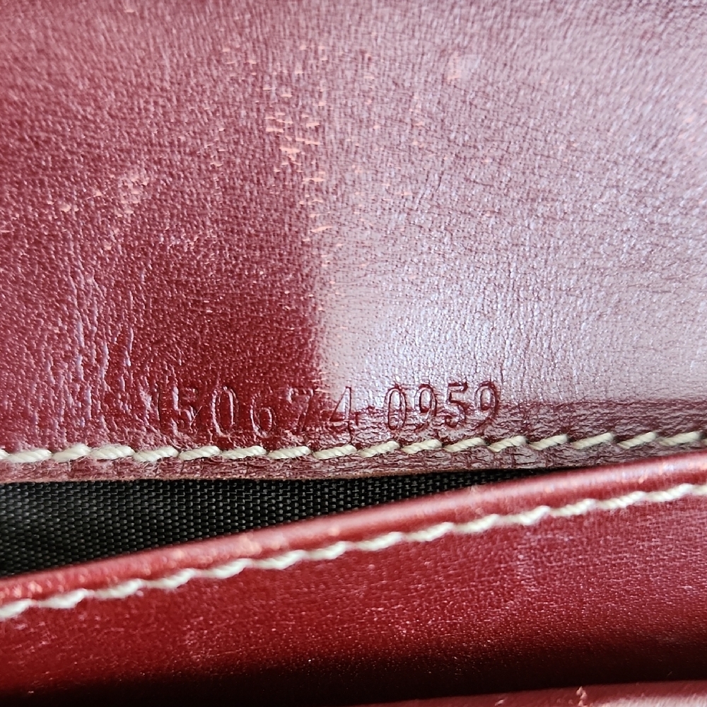 Gucci Vintage Burgundy Leather Wallet - Picture 11 of 17